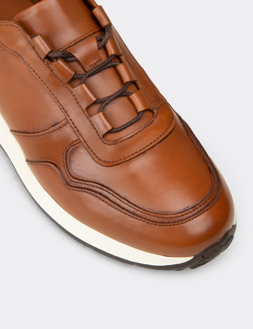 Men's Tan Leather Sneakers - E8210MTBAE02