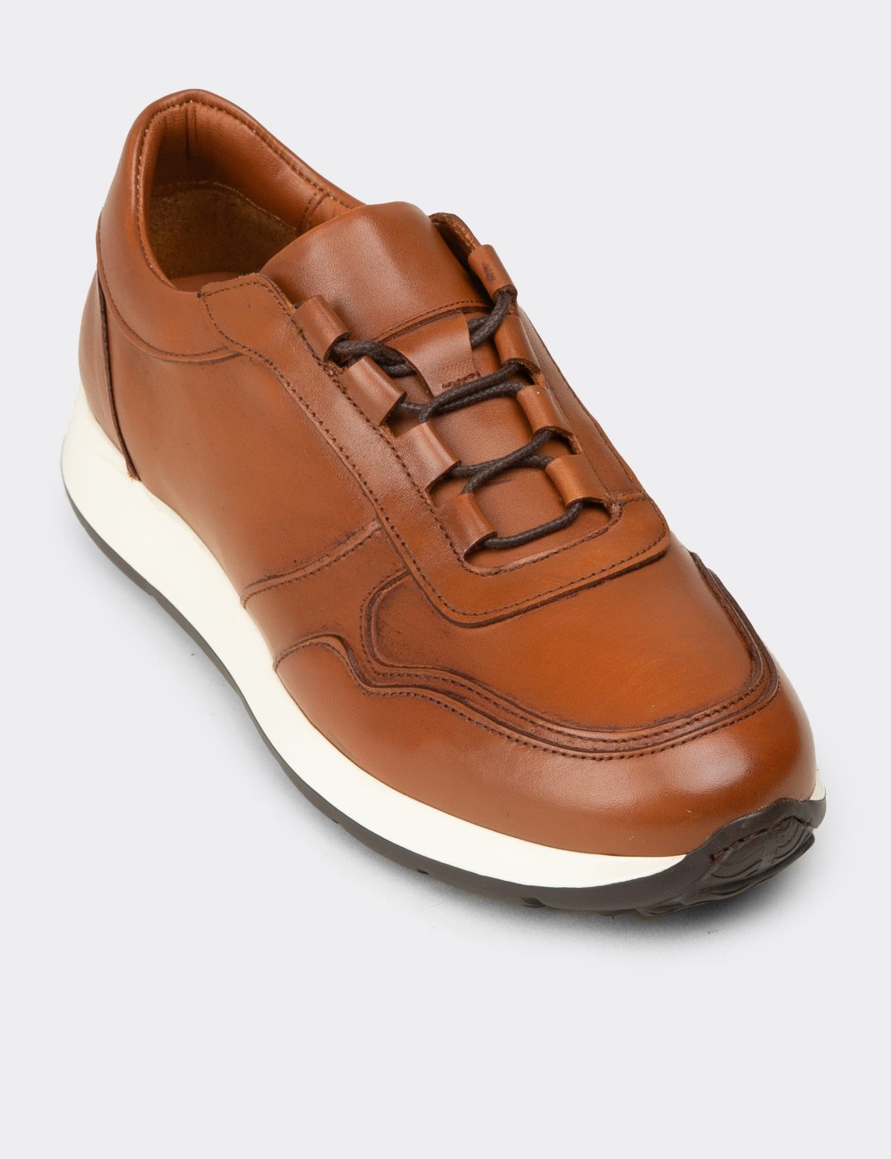 Men's Tan Leather Sneakers - E8210MTBAE02