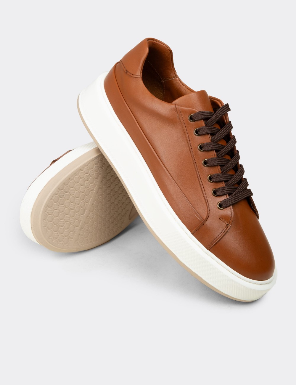 Men's Tan Leather Sneakers - E4482MTBAC01