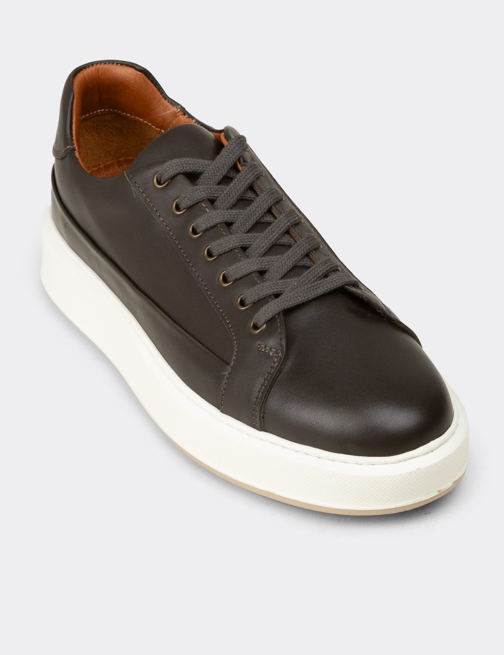 Men's Khaki Leather Sneakers - E4482MHAKC01