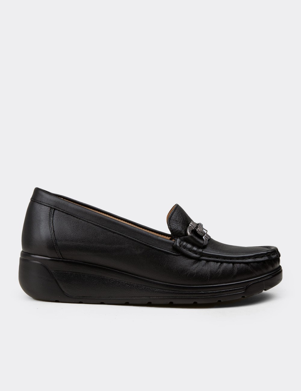 Women's Black Leather Loafers - N1742ZSYHC01