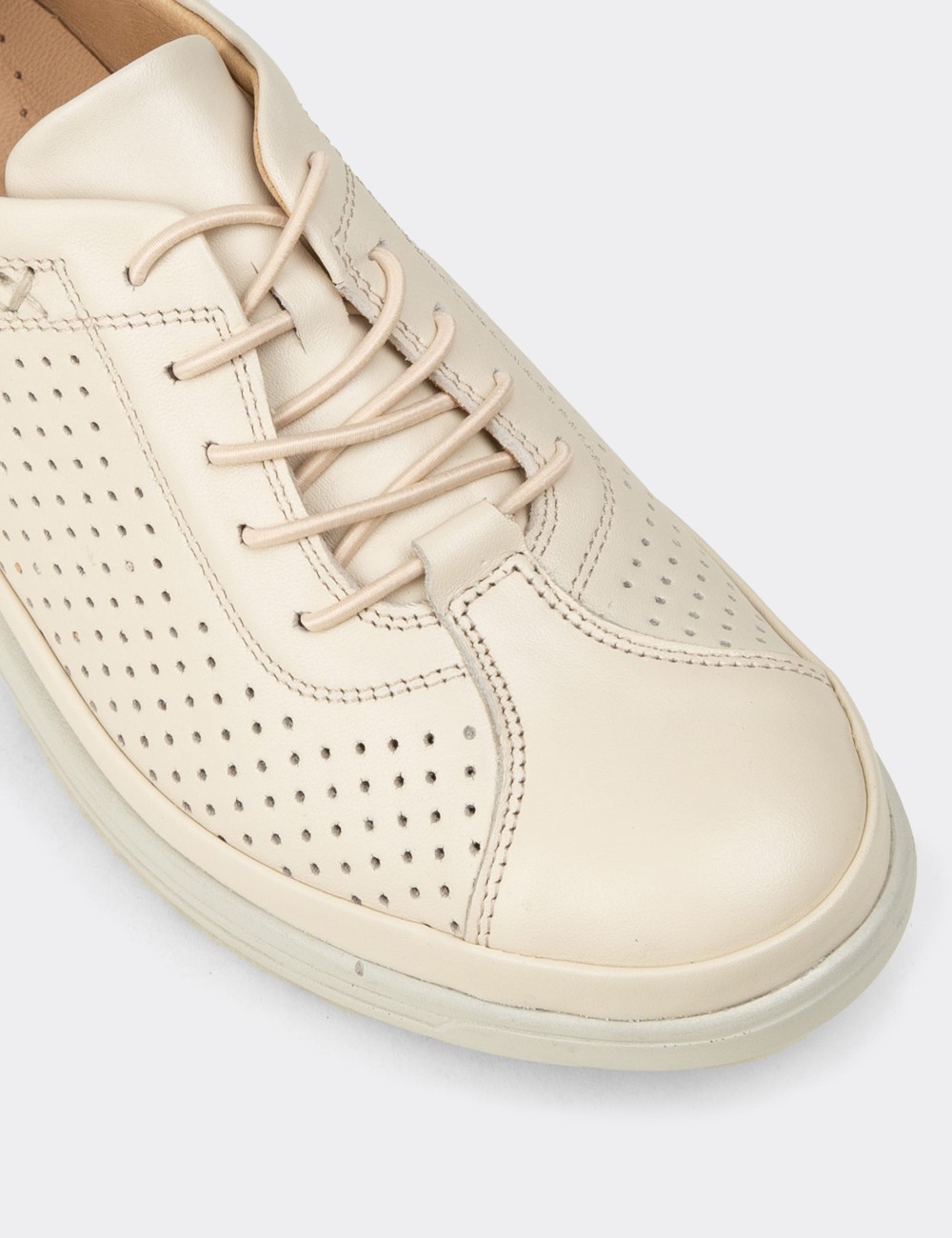 Women's Beige Leather Lace-up Shoes - N3537ZBEJC01