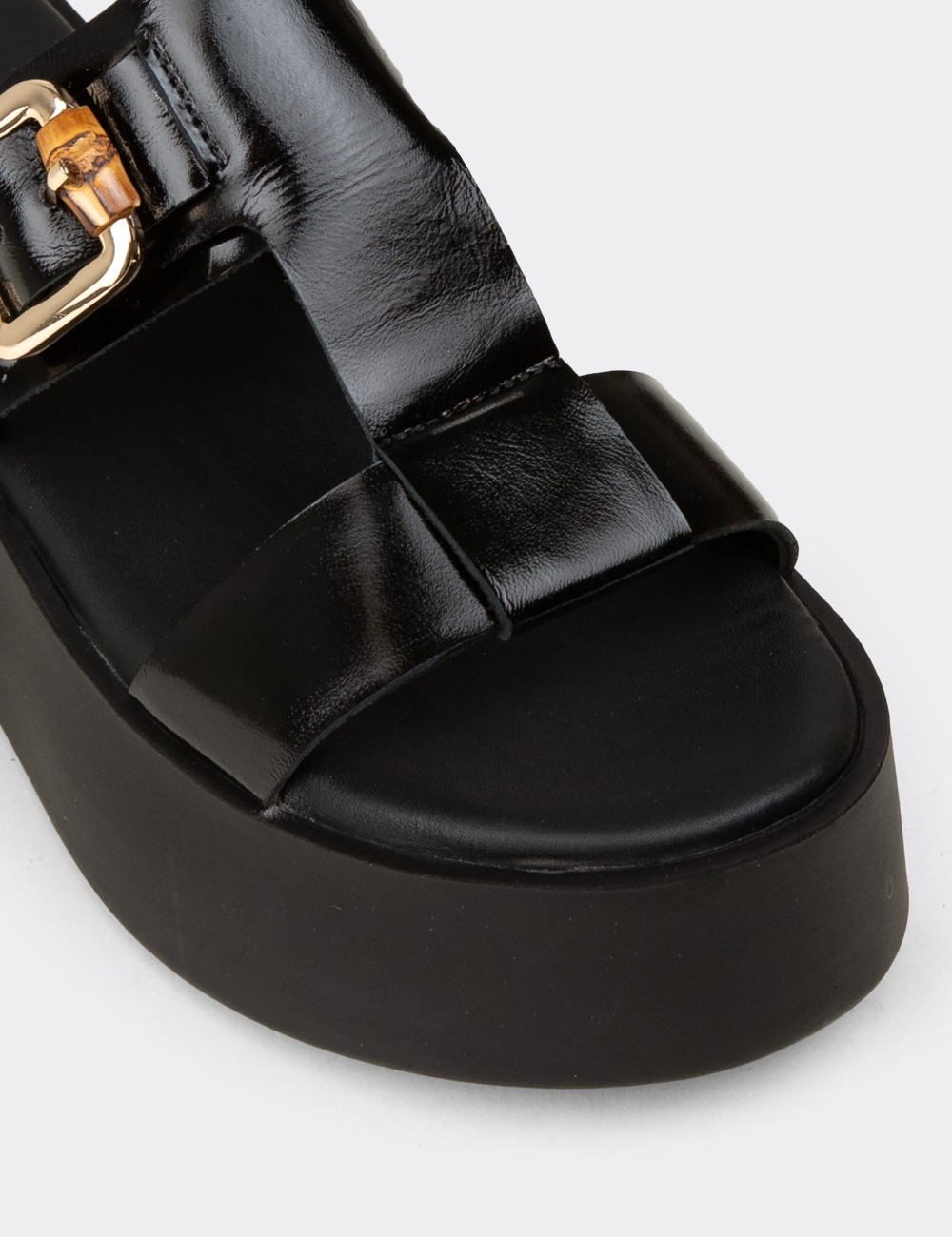 Women's Black Patent Leather Platform Slide Sandals - 24302ZSYHC01