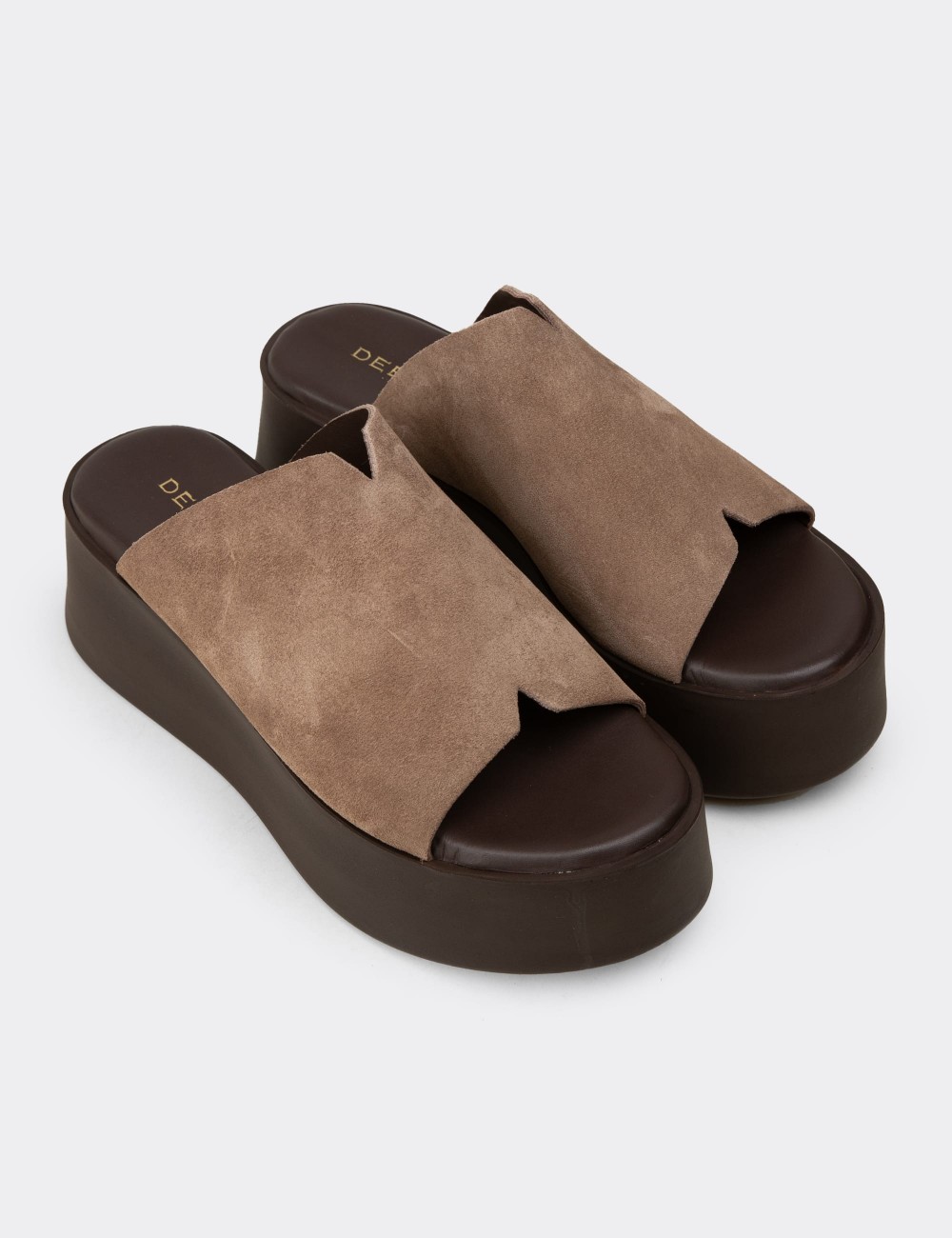 Men's Sandstone Suede Leather Slide Platform Sandals - 24305ZVZNC01