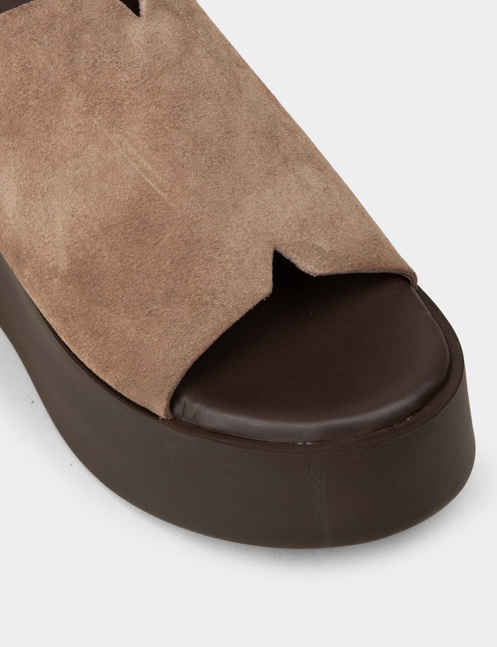 Men's Sandstone Suede Leather Slide Platform Sandals - 24305ZVZNC01