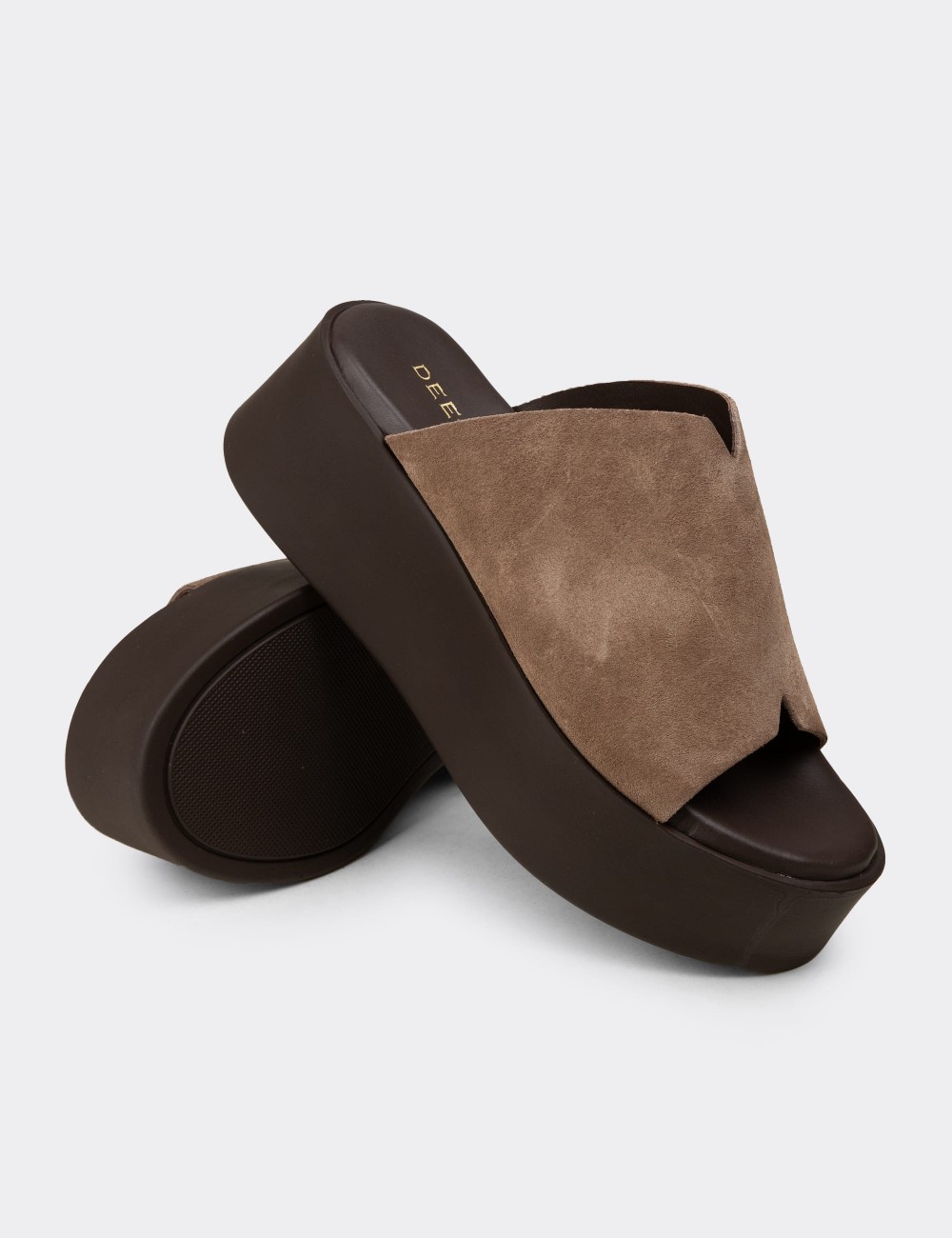 Men's Sandstone Suede Leather Slide Platform Sandals - 24305ZVZNC01