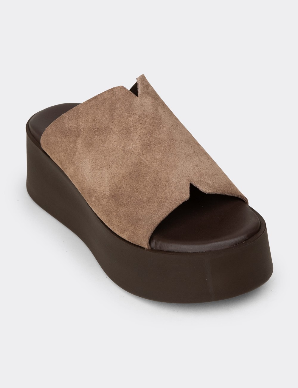 Men's Sandstone Suede Leather Slide Platform Sandals - 24305ZVZNC01