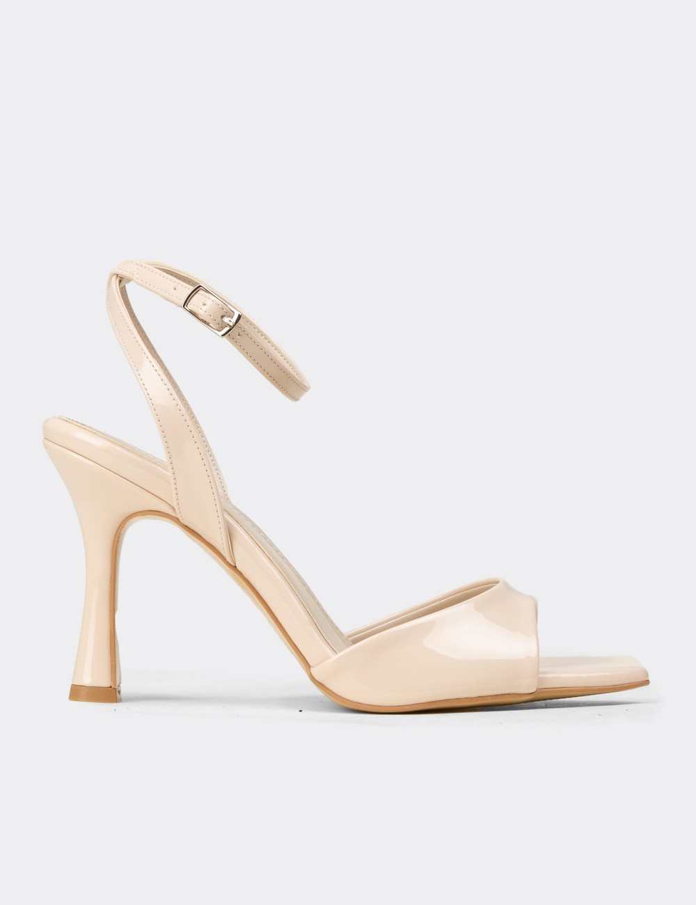 Women's Patent Beige Ankle Strap Heeled Sandals - SM239ZBEJM01
