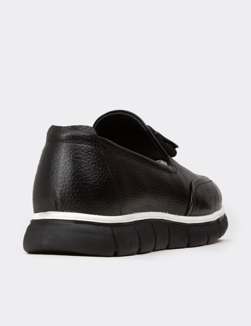 Men's Black Leather Tassel Loafers - 02048MSYHE02