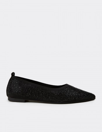Women's Black Stone-Embellished Flats - K4205ZSYHC01