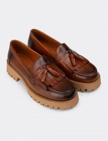 Women's Tan Leather Loafers with Tassels