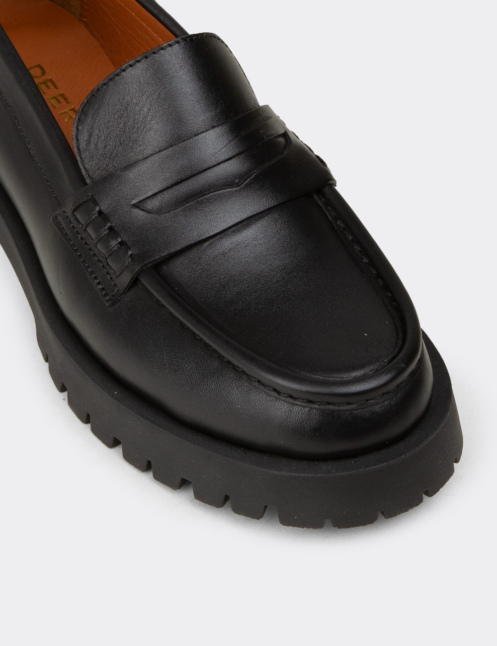 Women's Black Leather Loafers with Tassels - 02034ZSYHC02