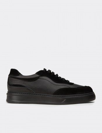 Men's Black Leather Sneakers