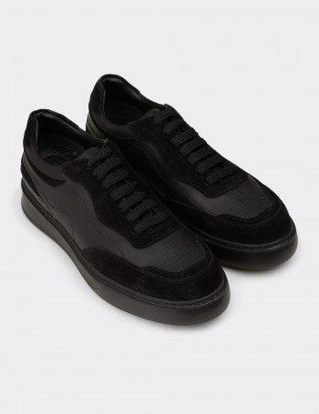 Men's Black Leather Sneakers