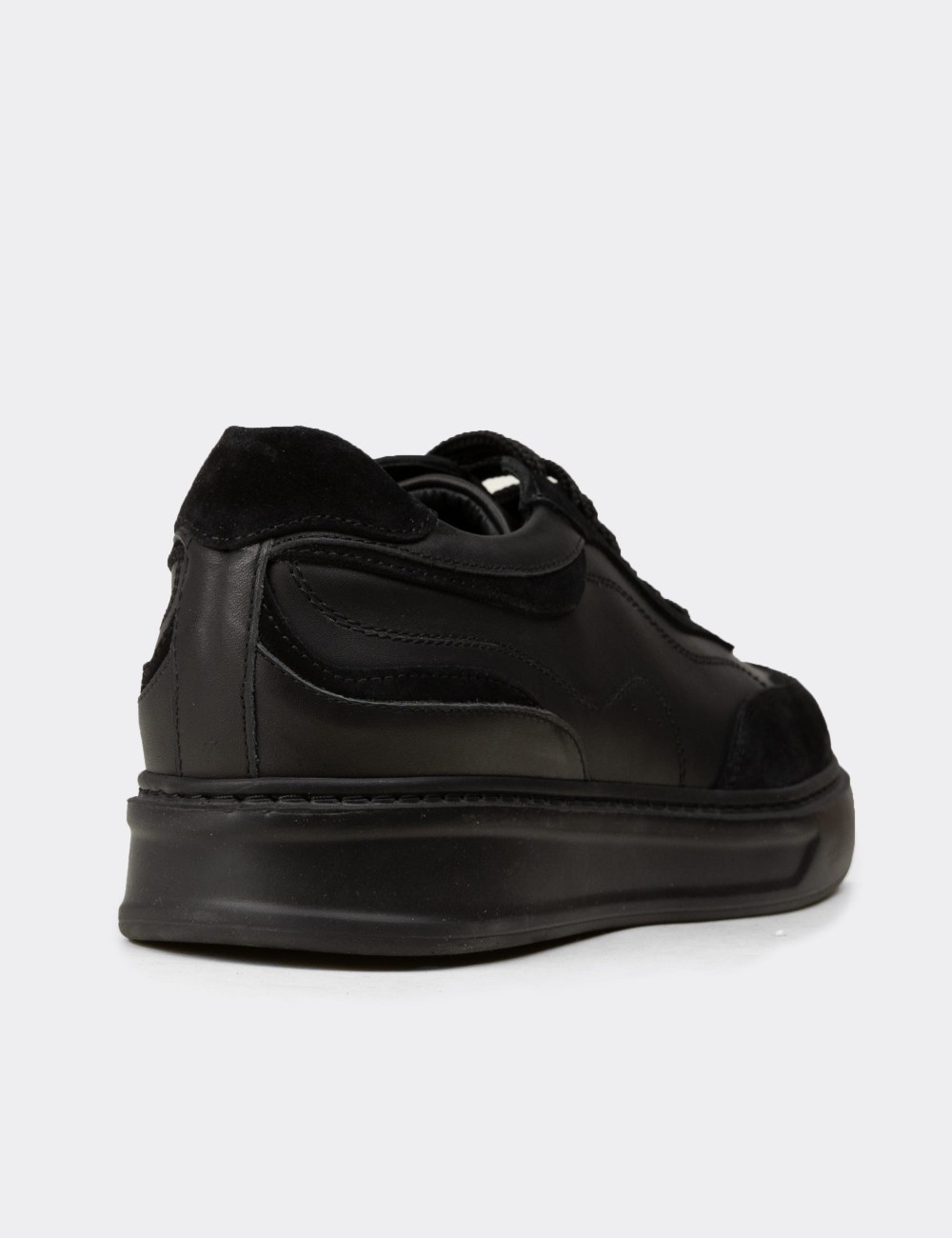 Men's Black Leather Sneakers - 02013MSYHE01