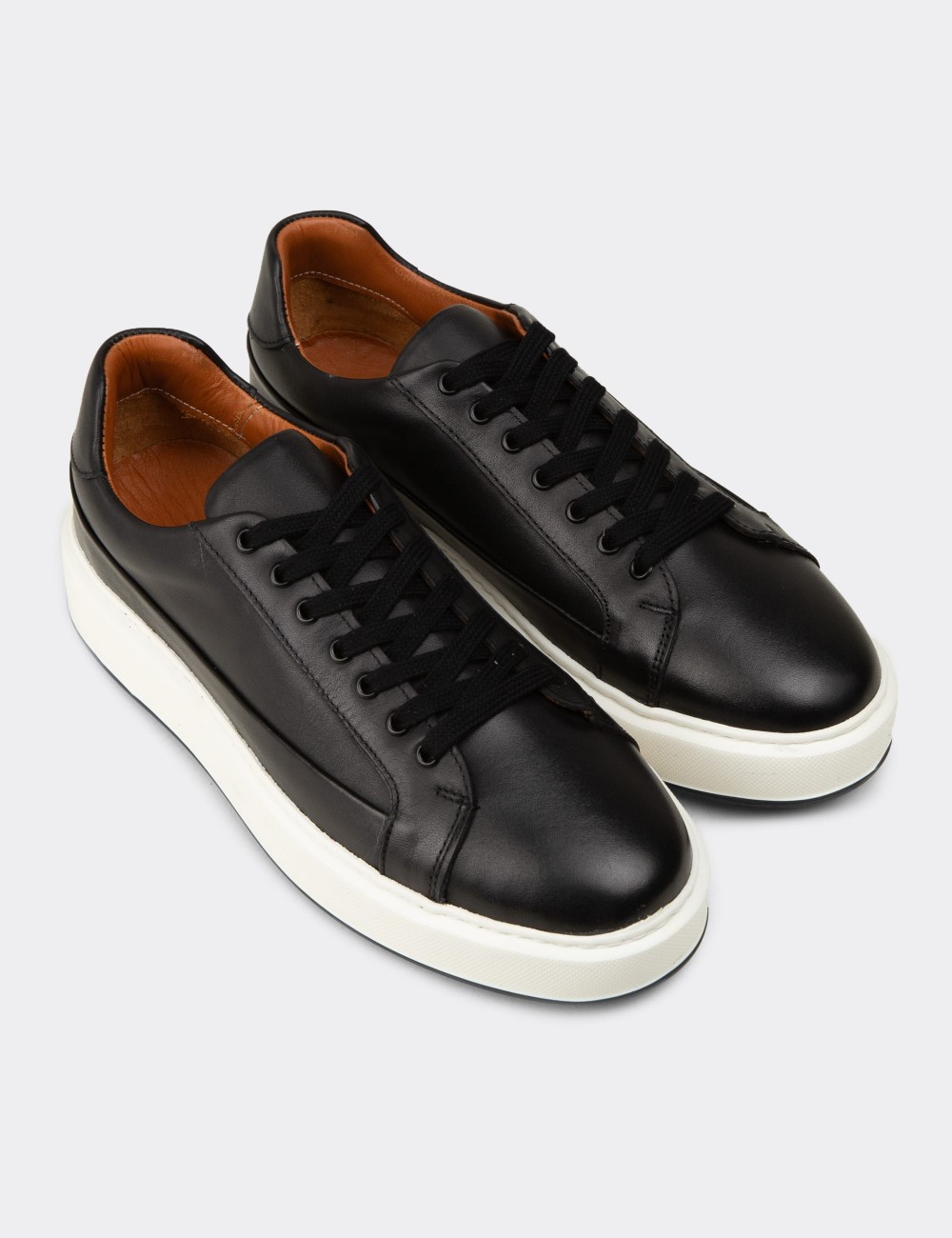 Men's Black Leather Sneakers - E4482MSYHC01