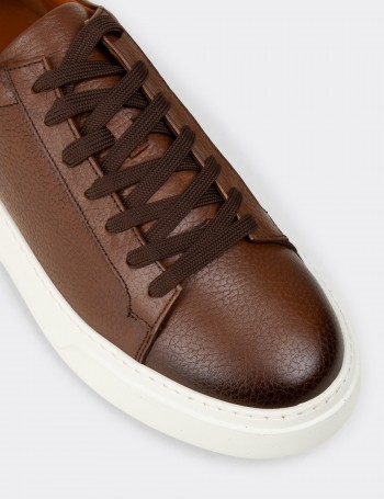 Men's Tan Leather Sneakers