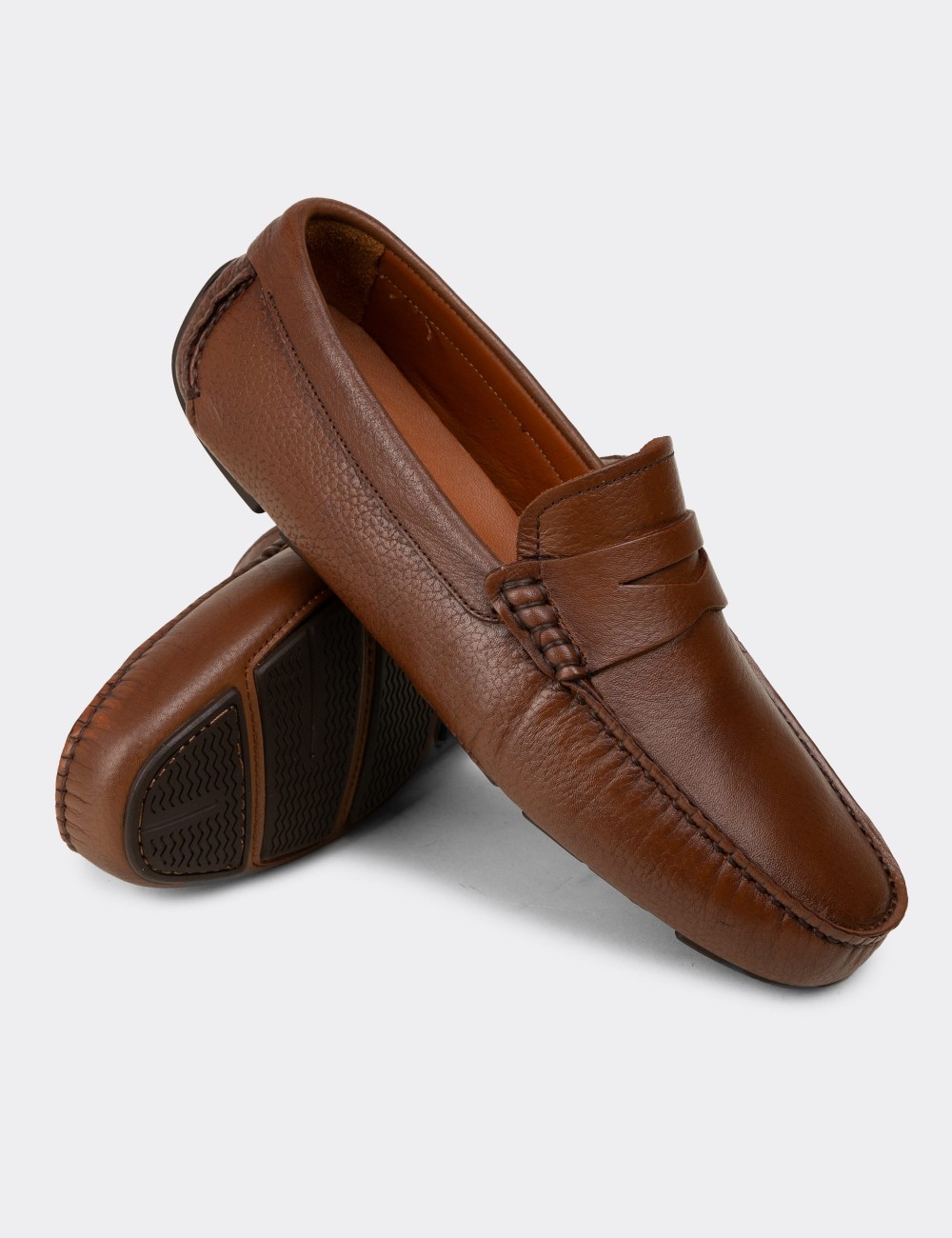 Men's Tan Leather Driving Loafers - E0920MTBAC02