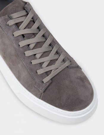 Men's Gray Leather Sneakers