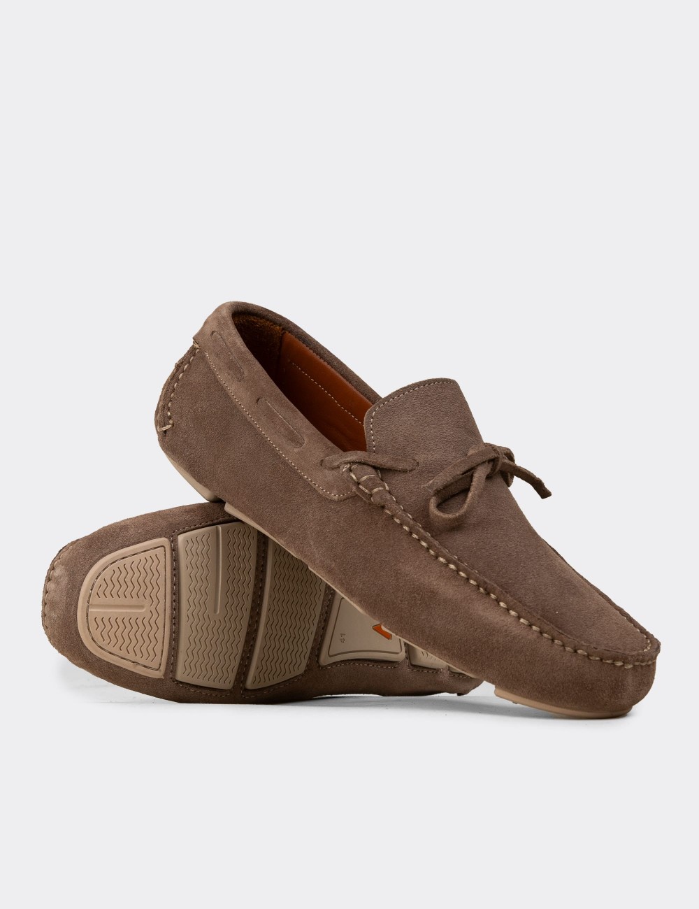 Men's Beige Suede Leather Driving Moccasins - E0919MBEJC01