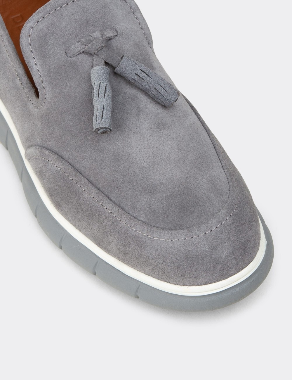 Men's Gray Suede Leather Tassel Loafers - 02048MGRIE01