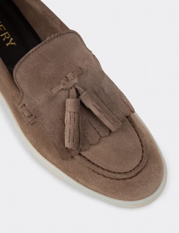Women's Sandstone Suede Leather Tassel Loafers