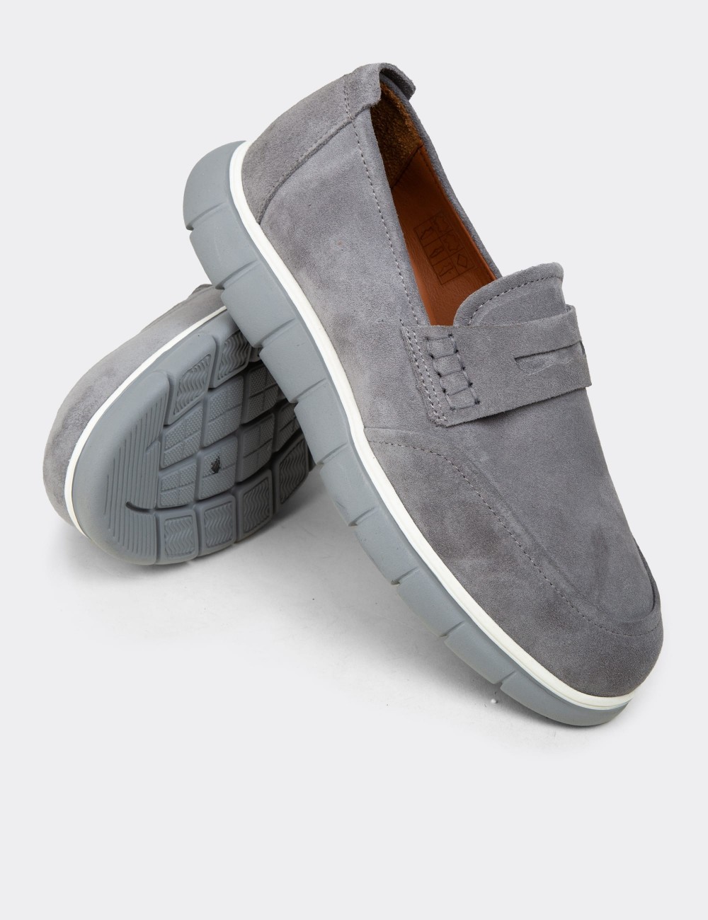 Men's Gray Suede Leather Loafers - 02045MGRIE01