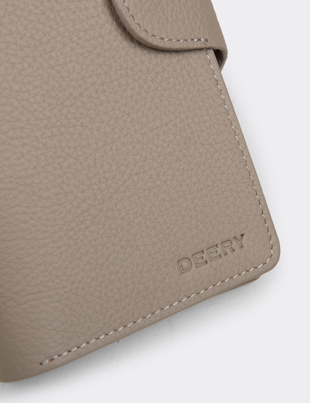Women's Leather Sandstone Wallet - 00805ZVZNZ01