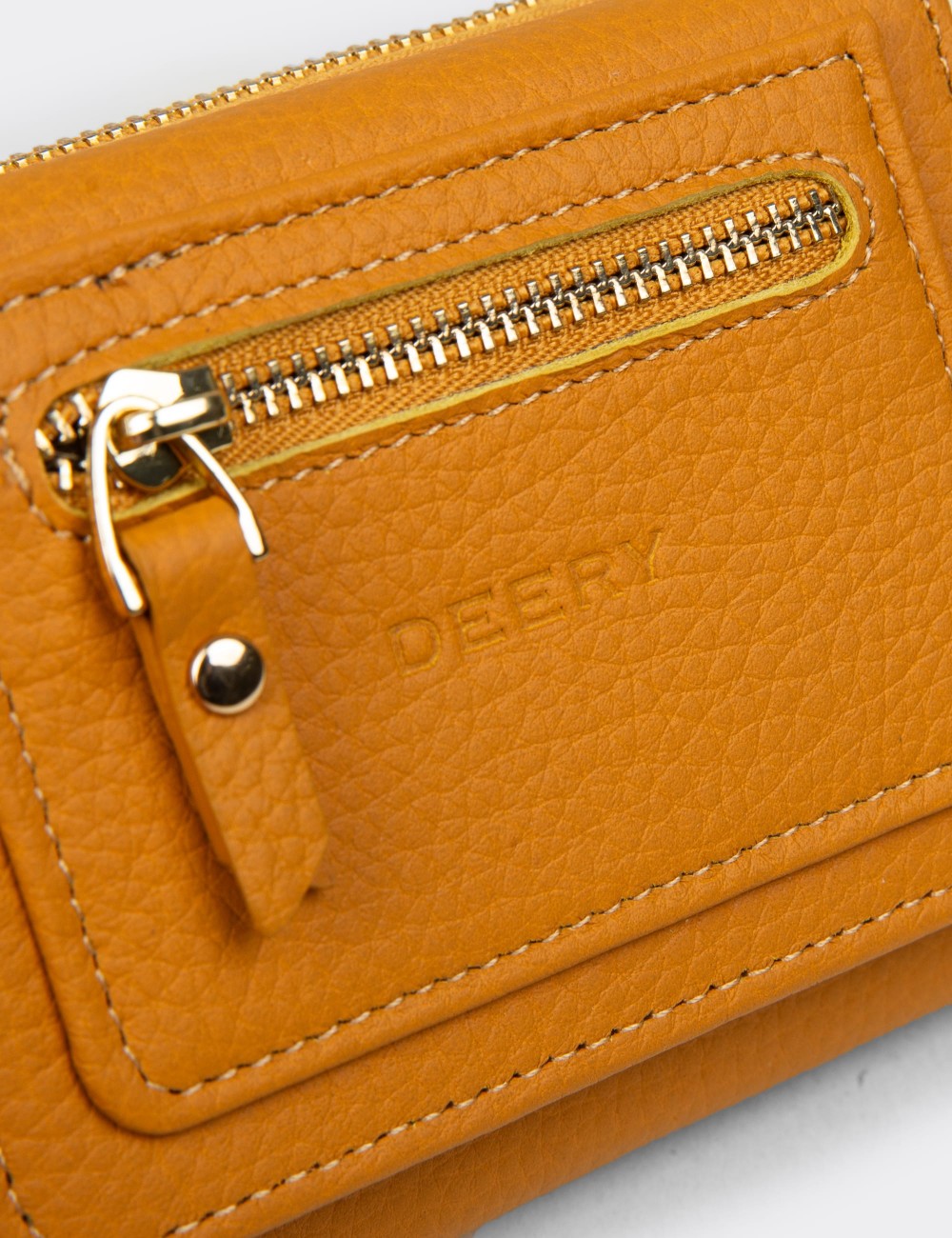Women's Red Leather Wallet - 00932ZHRDZ01