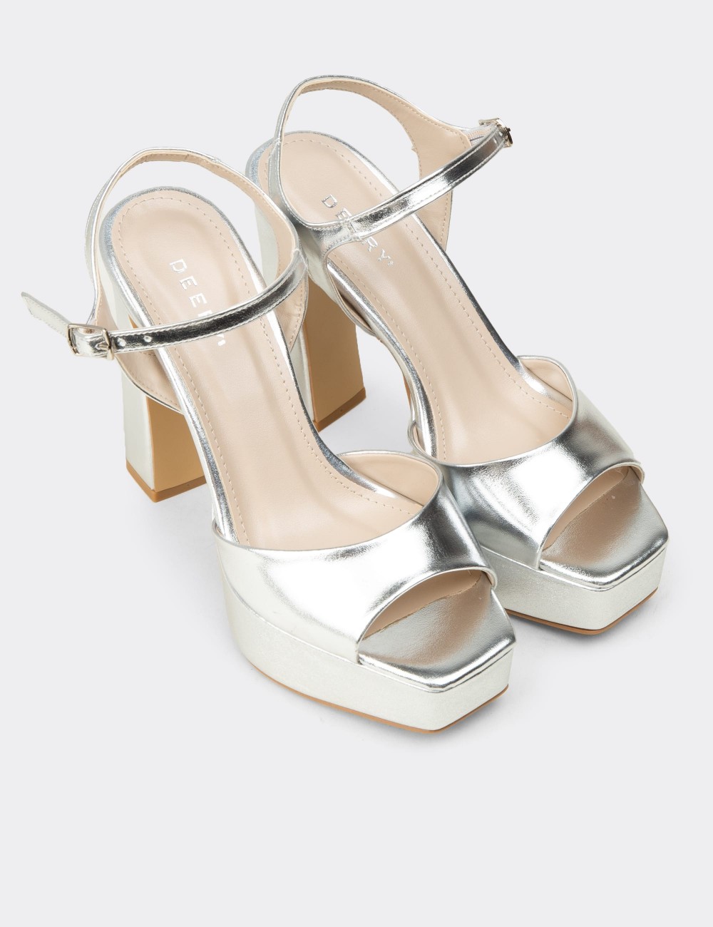 Women's Silver Evening Platform Heel - SM203ZGMSM03