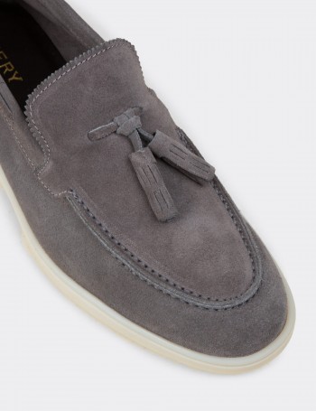 Men's Gray Suede Leather Loafers - 02027MGRIC01