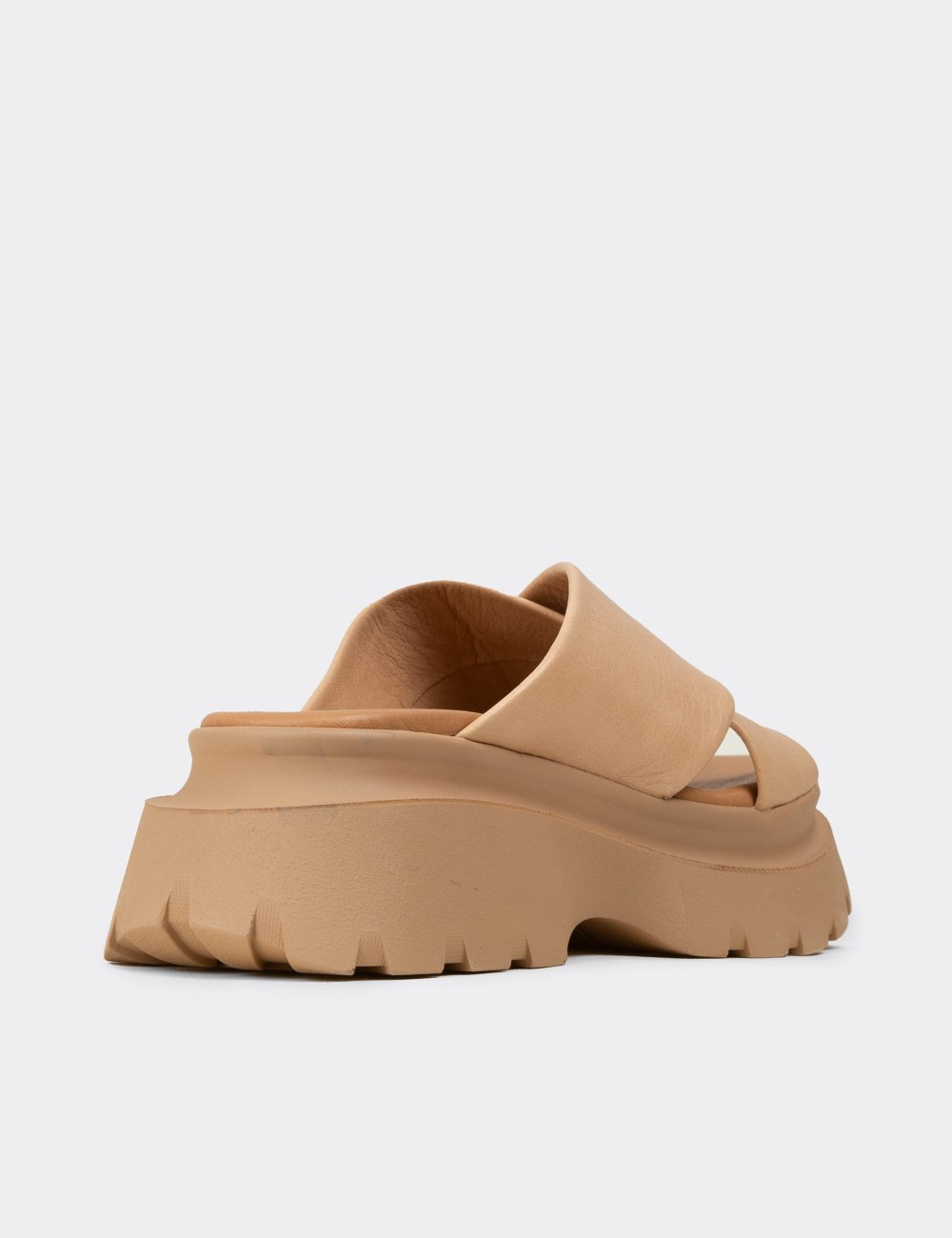 Women's Beige Leather Platform Sandals - L2519ZBEJP01