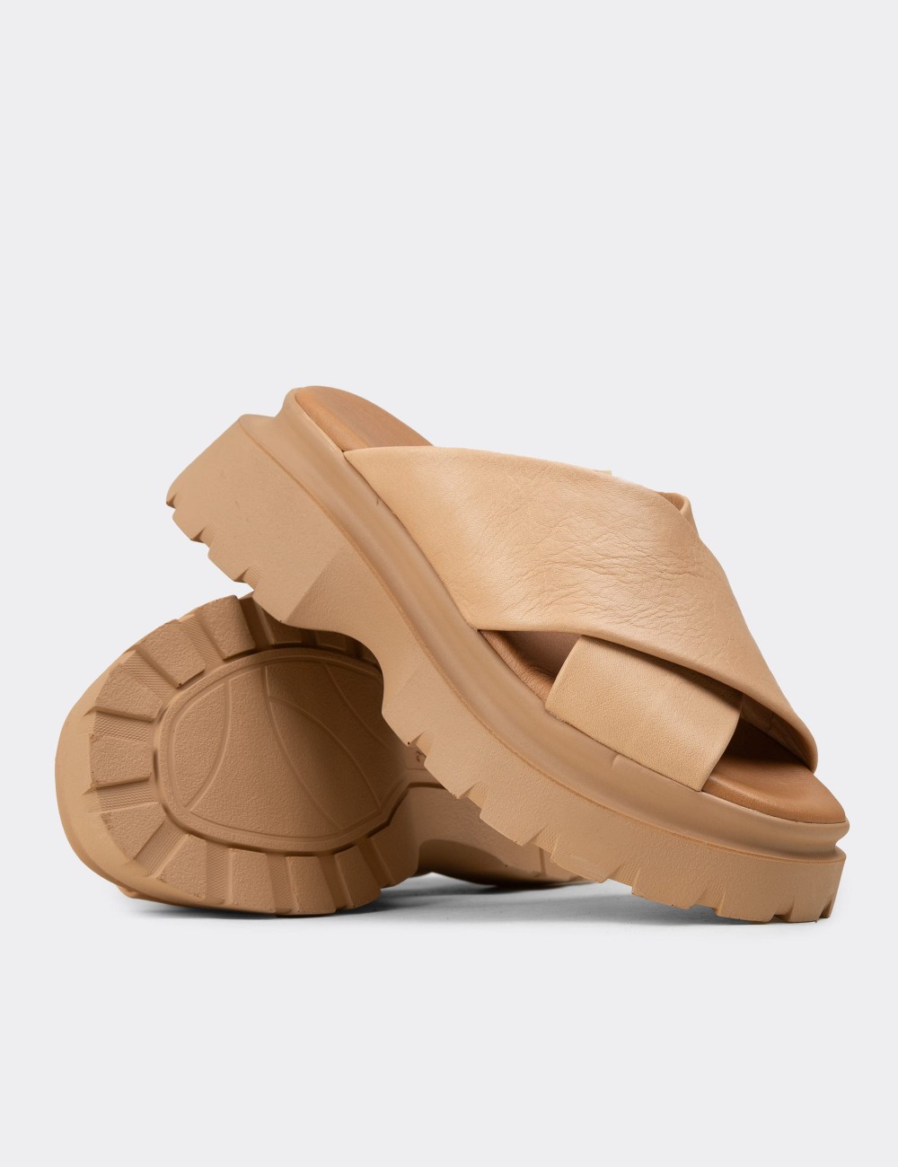 Women's Beige Leather Platform Sandals - L2519ZBEJP01