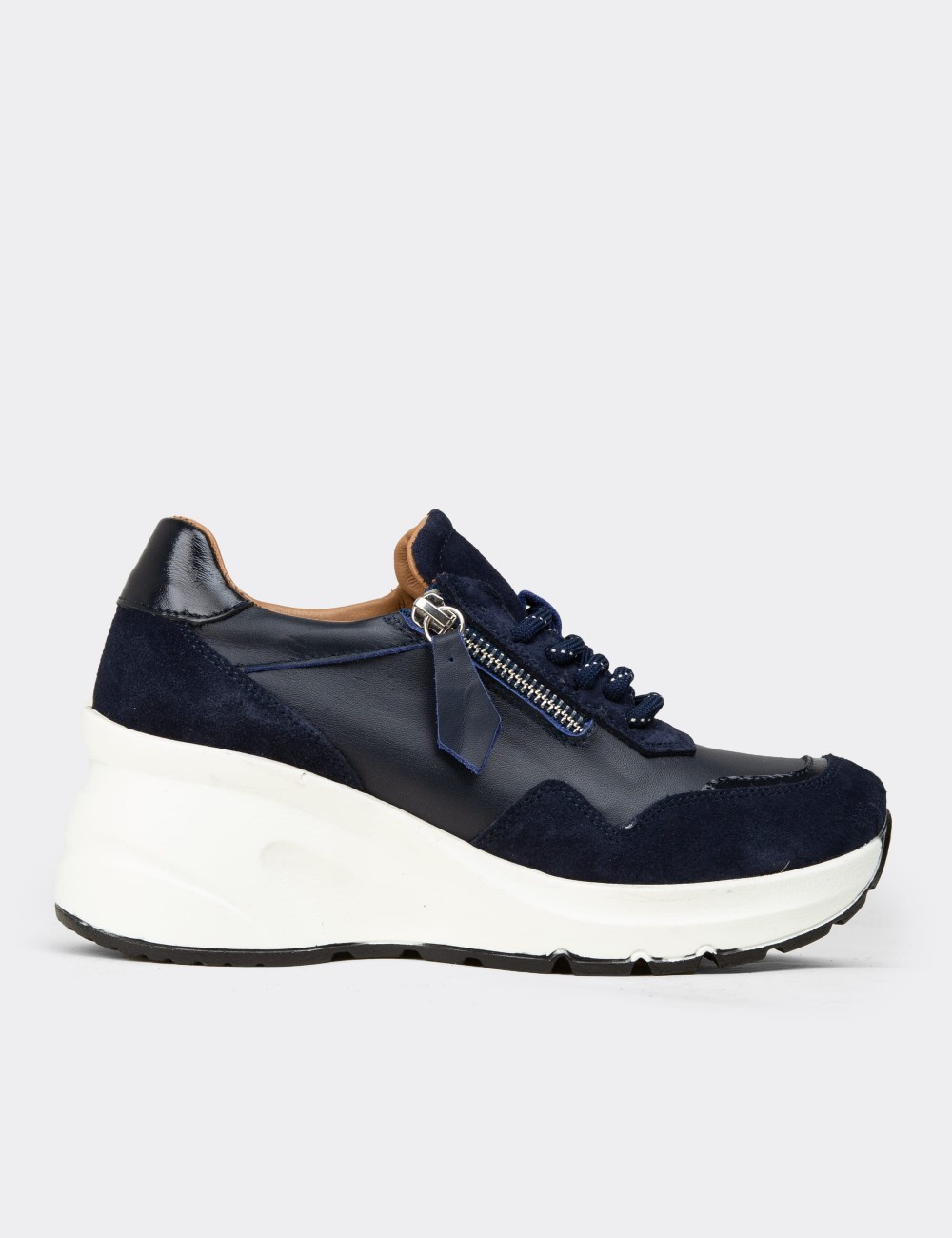 Women's Navy Suede Leather Platform Sneakers - M9147ZLCVC01