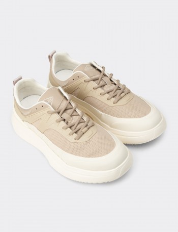 Men's Beige Sneakers