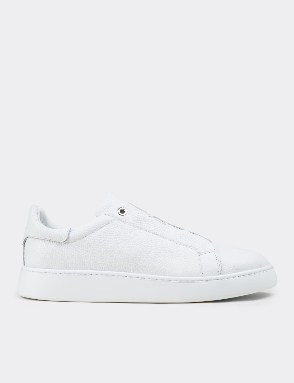 Men's White Leather Sneakers - 04444MBYZE01