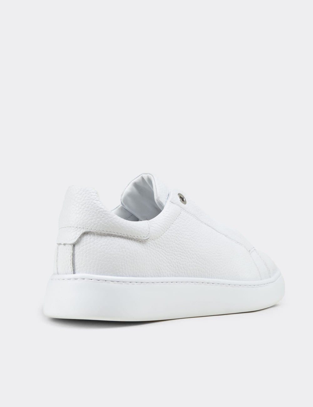 Men's White Leather Sneakers - 04444MBYZE01