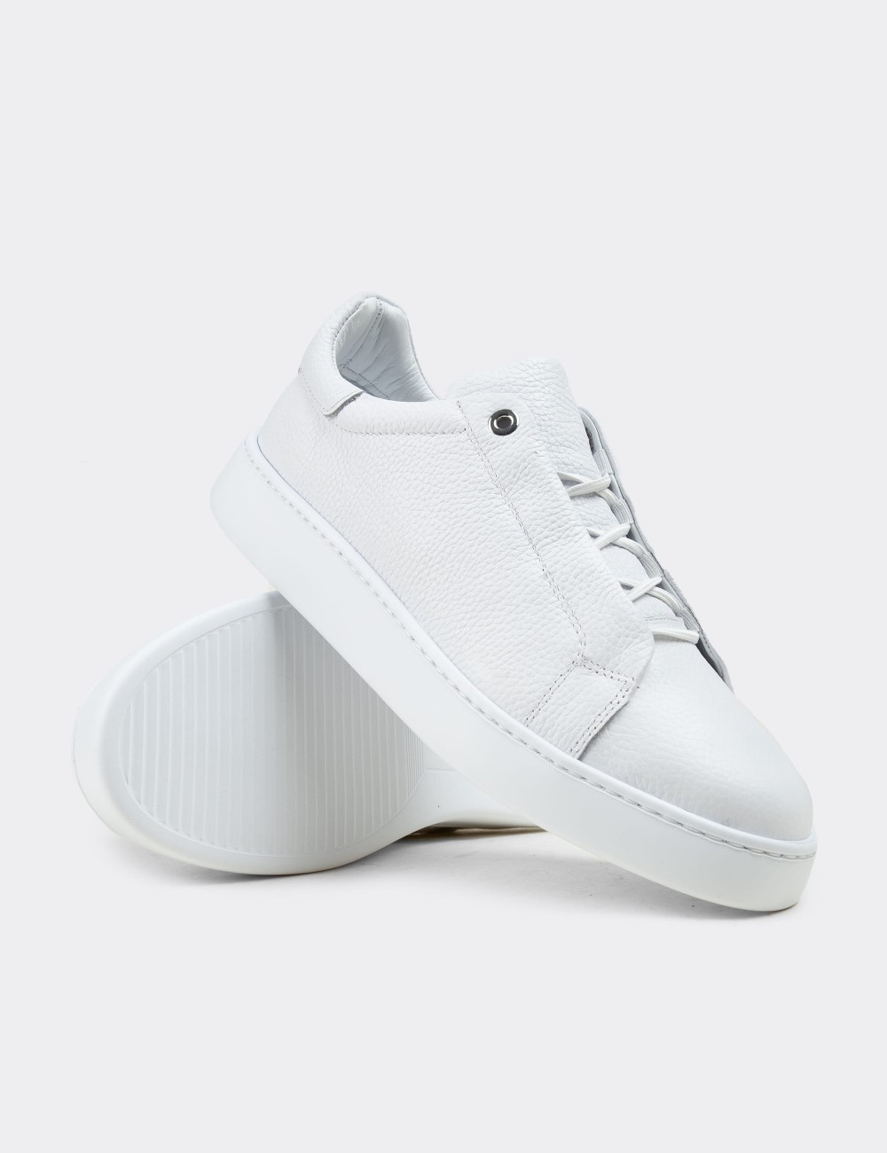 Men's White Leather Sneakers - 04444MBYZE01