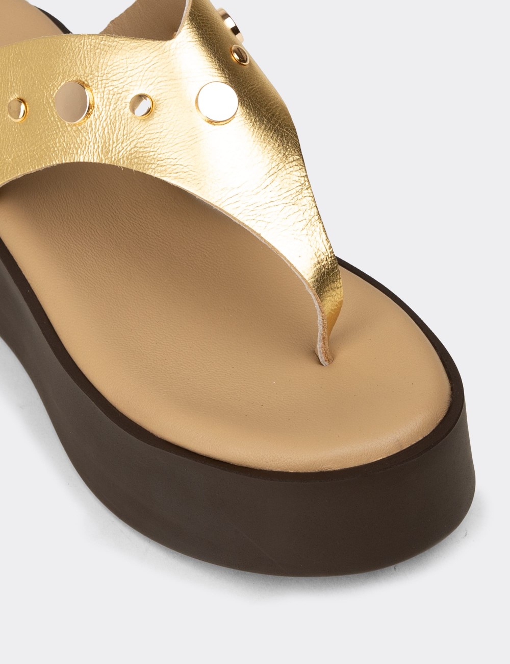 Women's Gold Leather Sandals - 24309ZALTC01