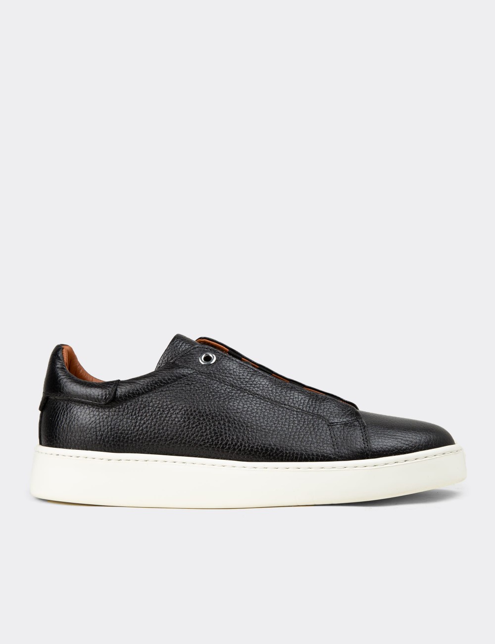 Men's Black Leather Sneakers - 04444MSYHE02