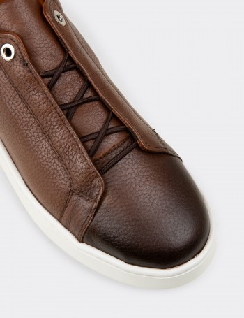 Men's Tan Leather Sneakers