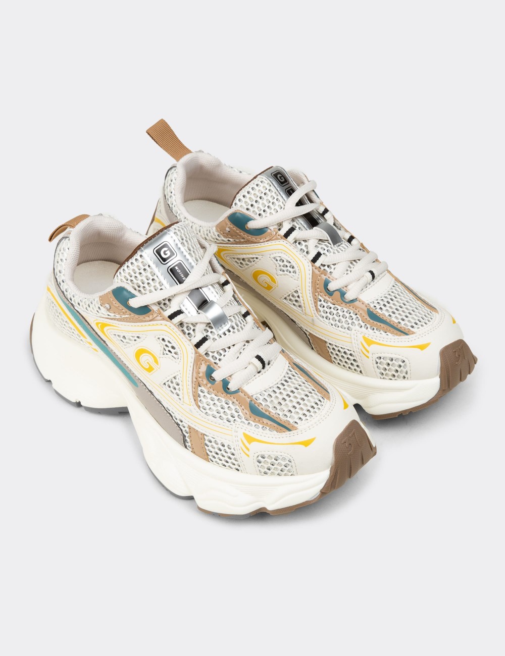 Women's Chunky Yellow Sneakers - 26353ZSRIP01