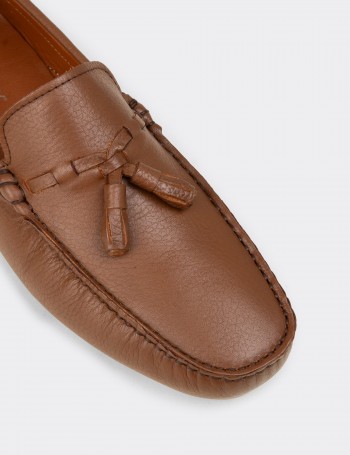 Men's Tan Leather Tassel Moccasins