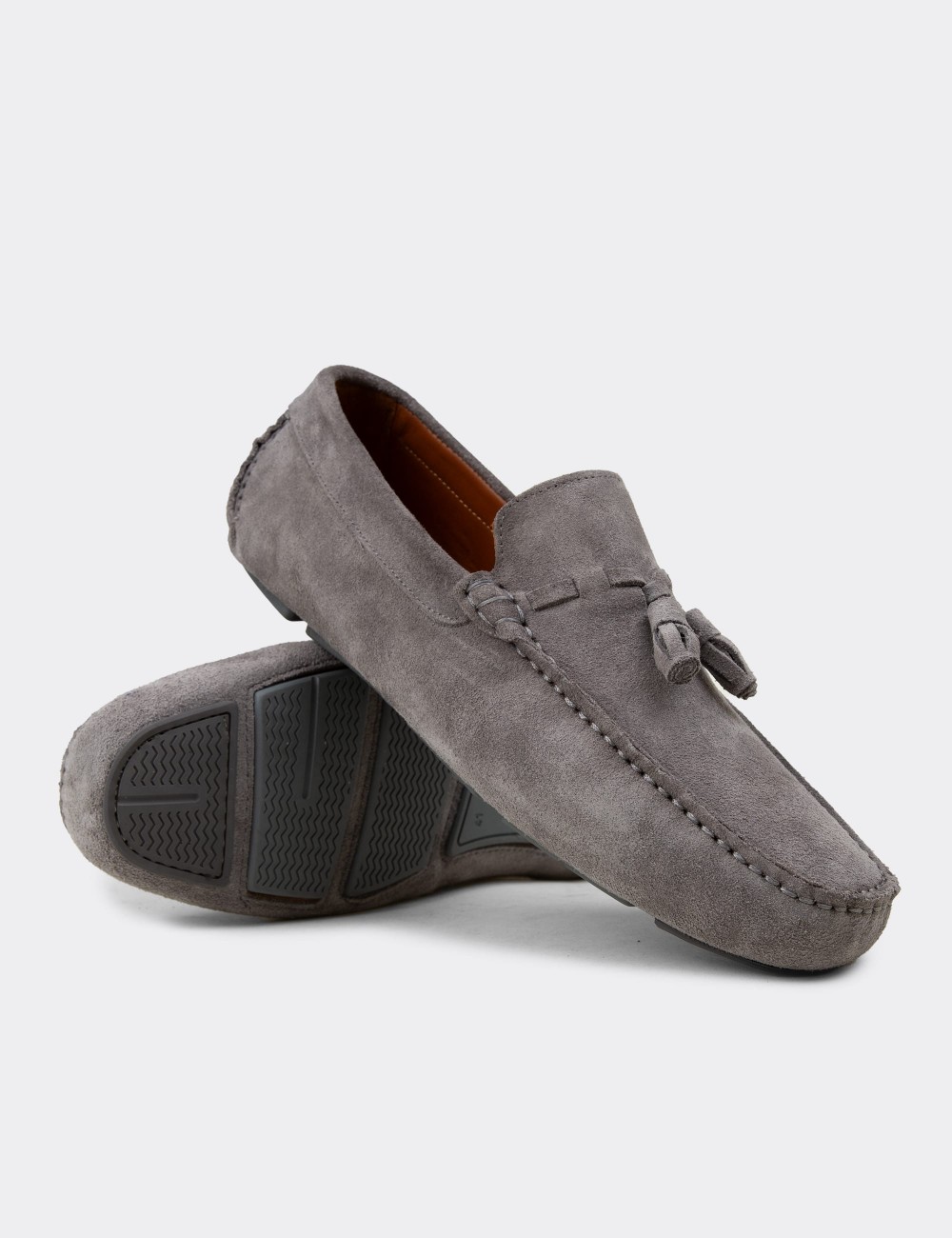 Men's Gray Suede Leather Tassel Moccasins - E0950MGRIC01