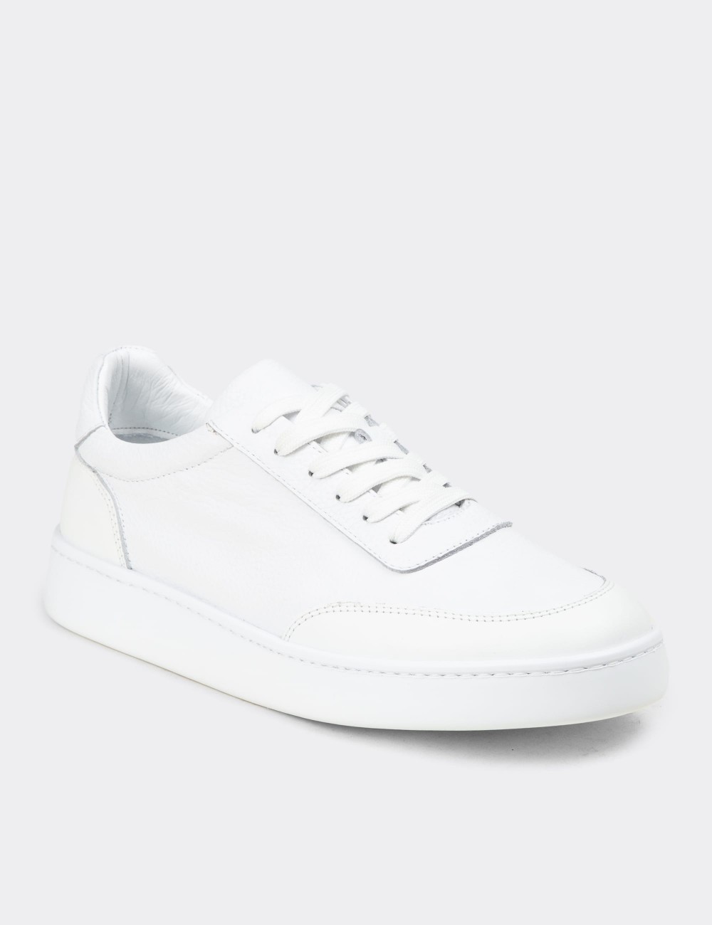 Men's White Leather Sneakers - 04406MBYZE01