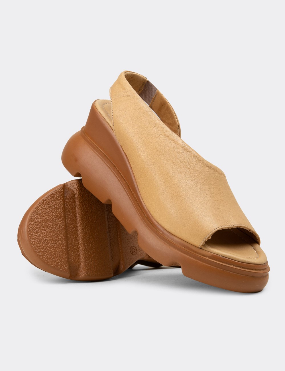 Women's Beige Leather Sandals - Z7712ZBEJP01