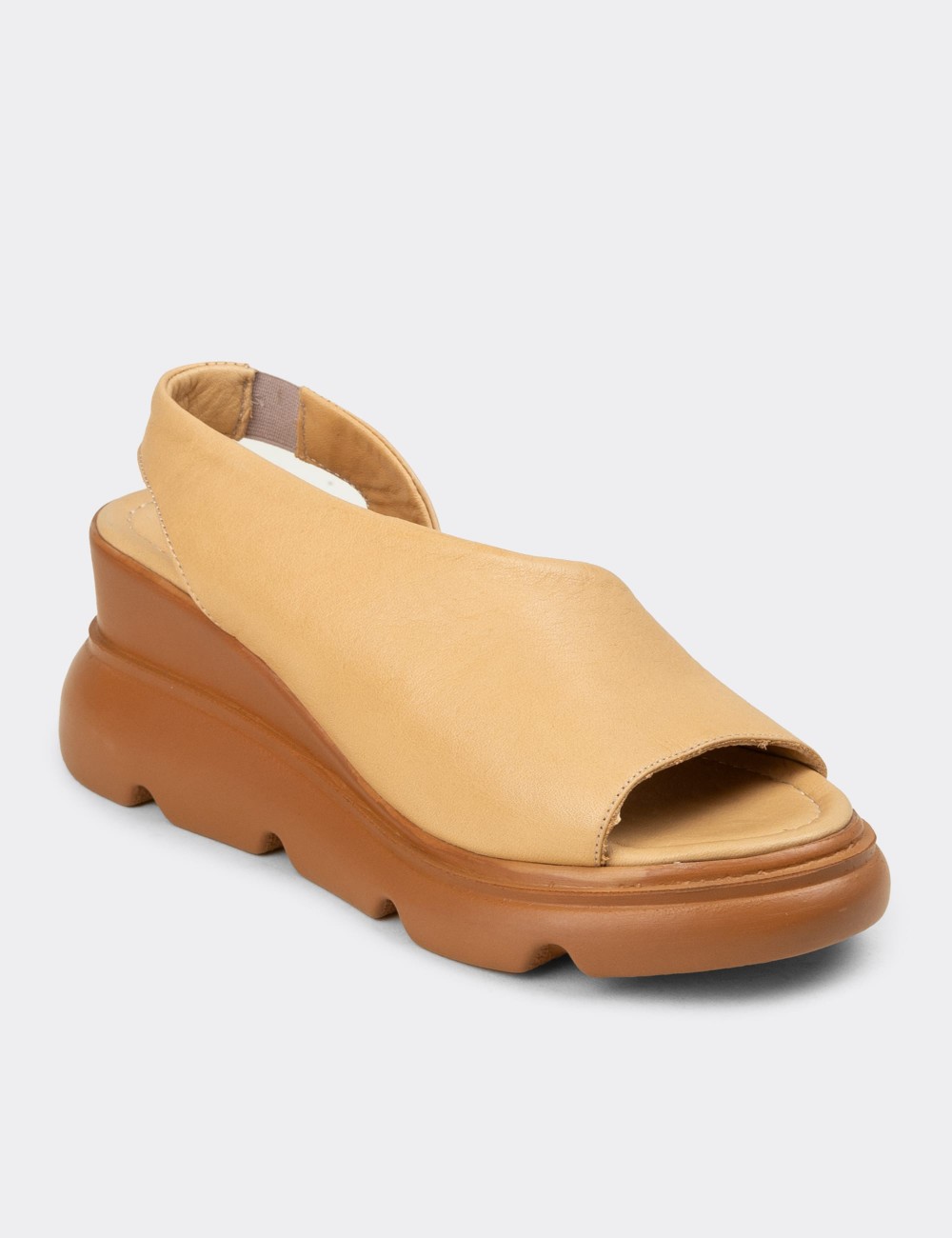 Women's Beige Leather Sandals - Z7712ZBEJP01