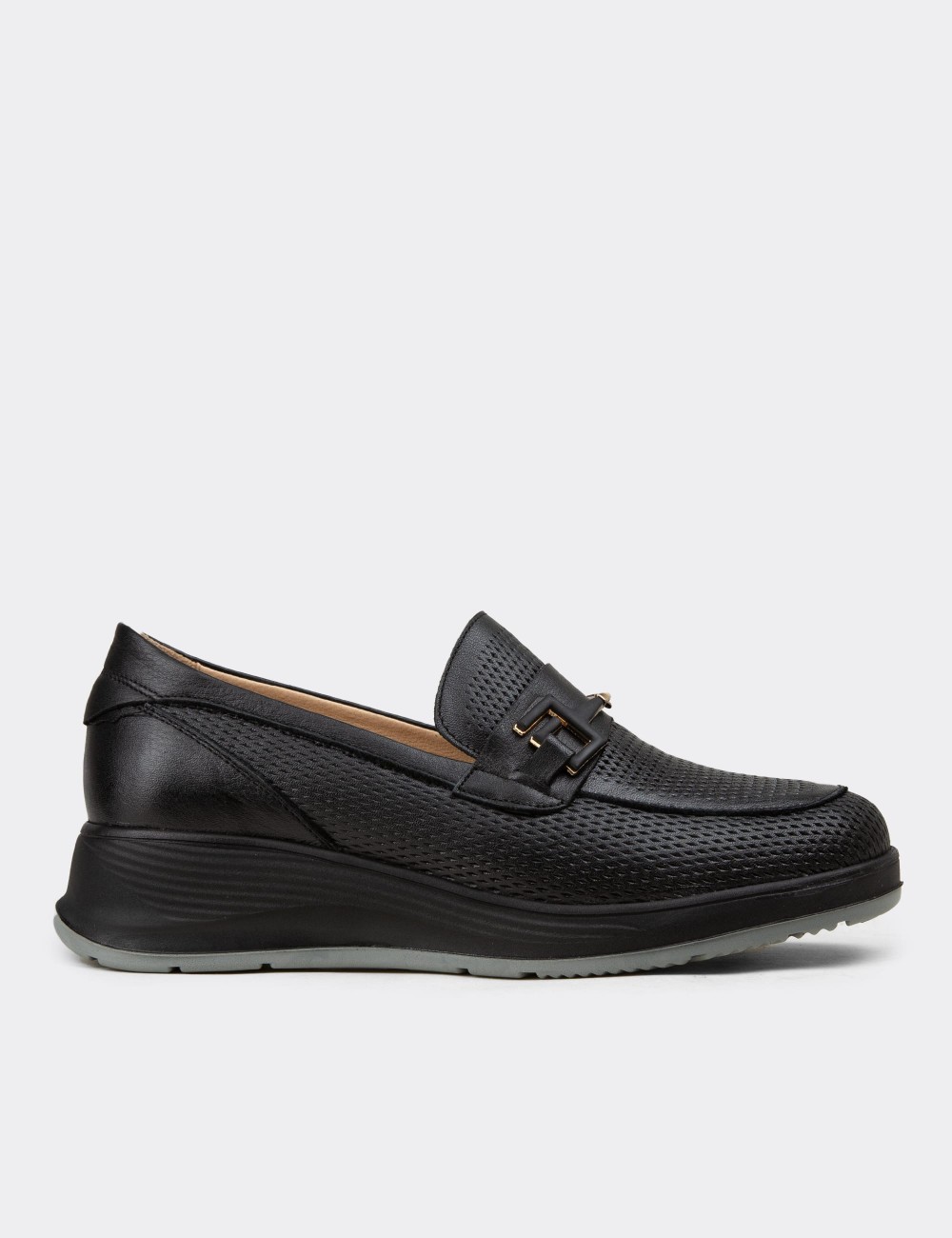 Women's Black Leather Loafers - N0277ZSYHC01