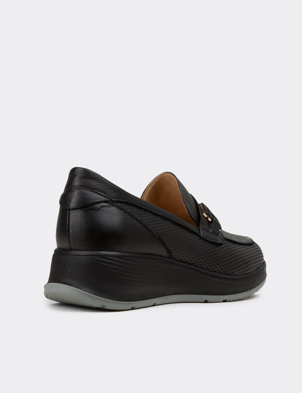 Women's Black Leather Loafers - N0277ZSYHC01