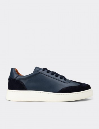Men's Navy Leather Sneakers